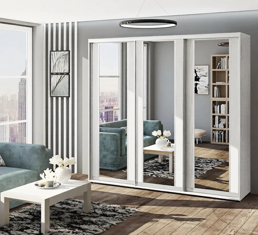 Schiebetürenschrank 2,2 Meter „Modell 7“ dreitürig hell