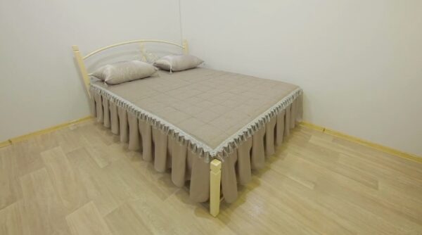 Кровать «Кассандра» на деревянных ногах, купить по приемлемой цене, с доставкой. 2