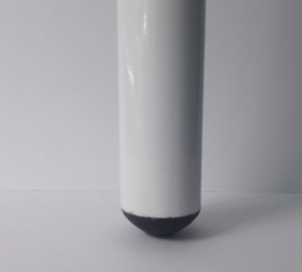 Пластмассовая заглушка сферической формы диаметром 25мм, изготовленная из пластмассы чёрного цвета.