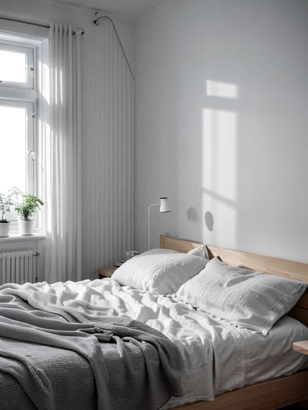 Деревянные кровати Scandinavian bedroom, minimalist wooden bed, white linens, natural accents, photorealistic, 8K resolution, RAW photo, sharp focu mebeltops.com 005