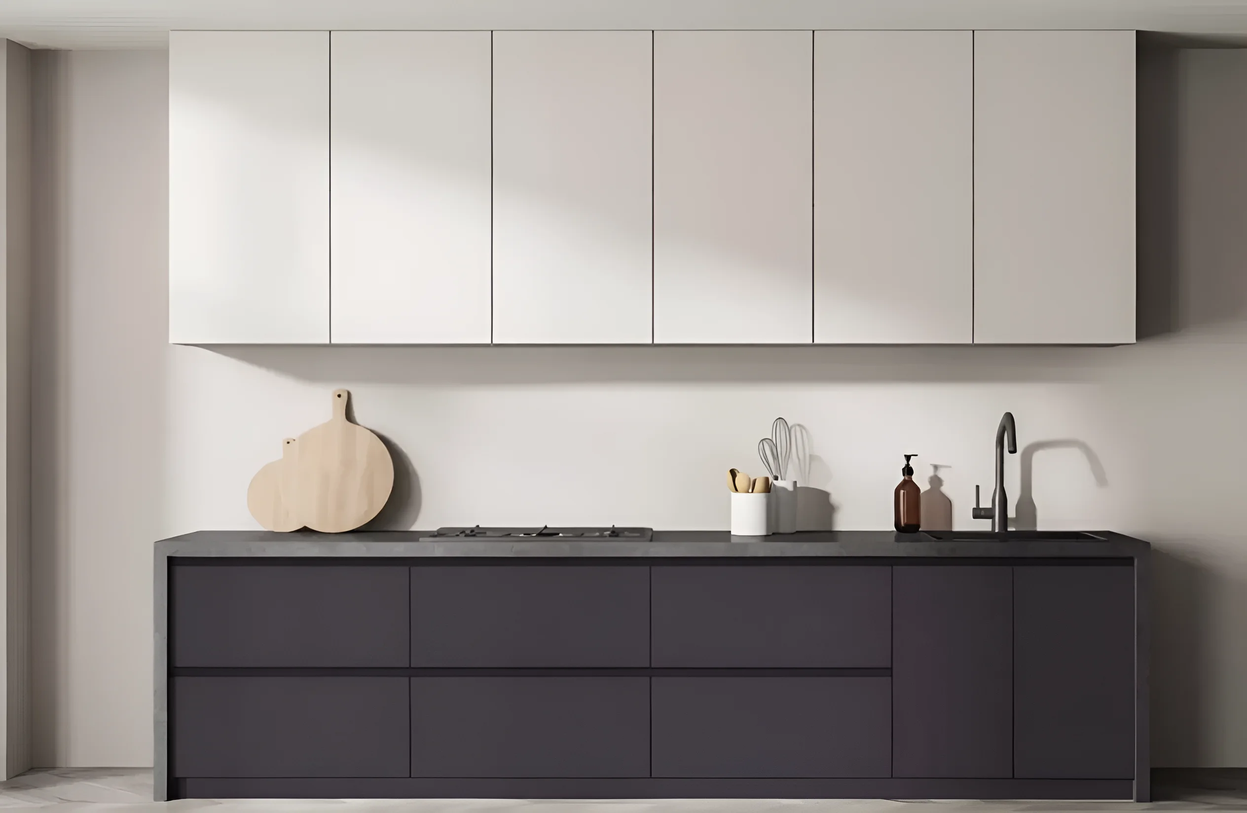 Белая кухня "Gola ручка" 4.2м с фасадами "Атланта" в современном стиле, фото интерьера кухни, купить кухню онлайн.