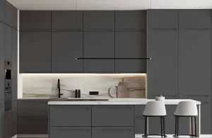 Современный кухонный гарнитур "Альфа ручка" 4.2м в цвете графит из крашеного МДФ, стильный дизайн для современной кухни.