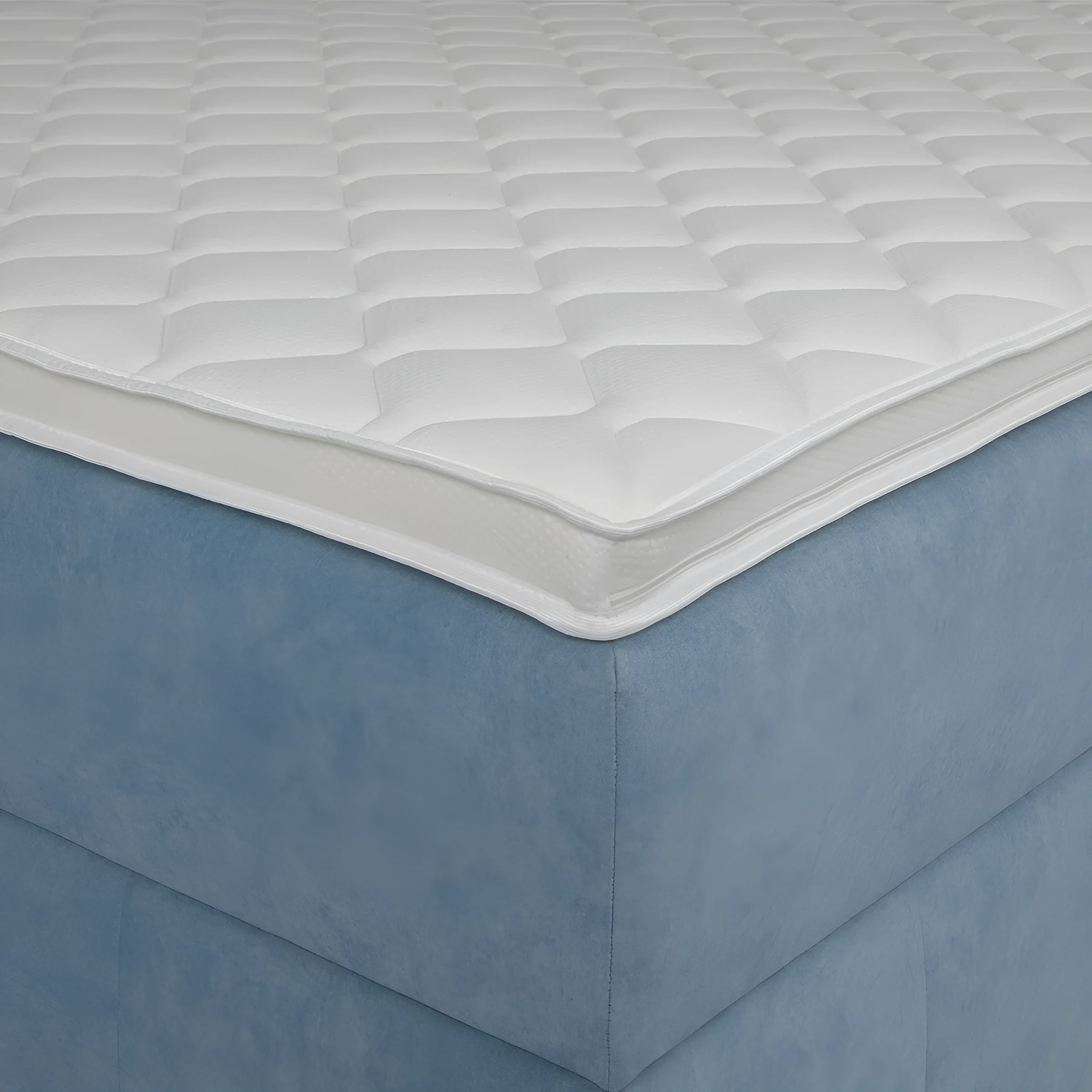 Спальная система Bruno: комфортный матрас и основание в голубой обивке, идеальное решение для здорового сна и стильного интерьера.