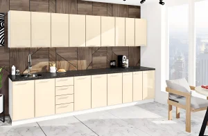 Кухня со склада "Хай-тек" 2.2 метра в кремовом цвете с глянцевыми фасадами и черной столешницей, современный дизайн.